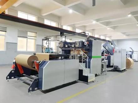 Fully Automatic Roll Fed Twisted Handle Paper Bag Making Machine Полностью автоматическая машина для производства бумажных пакетов с рулонной подачей и витой ручкой